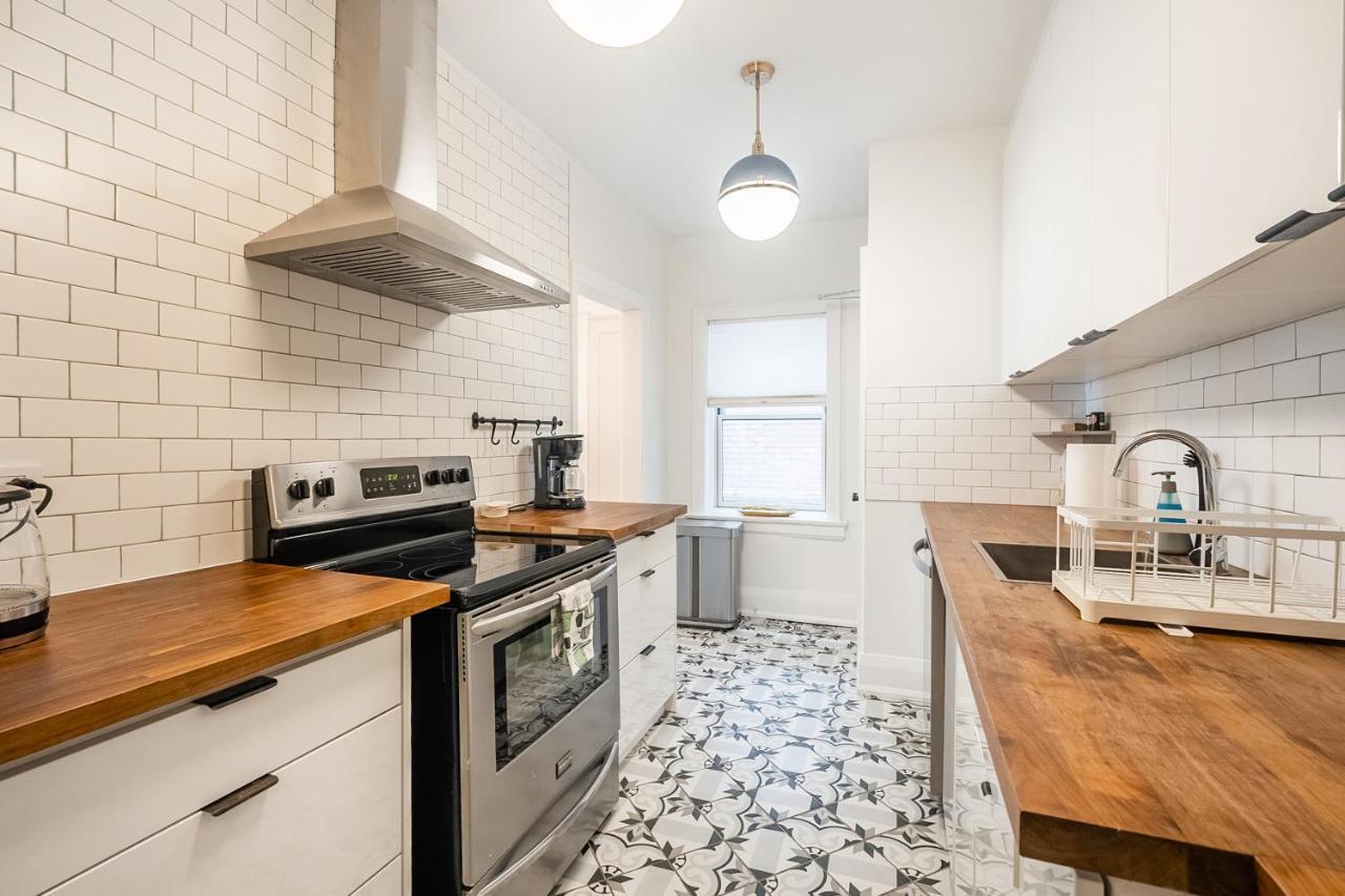 Beautiful And Spacious Luxury Home Toronto Exteriör bild