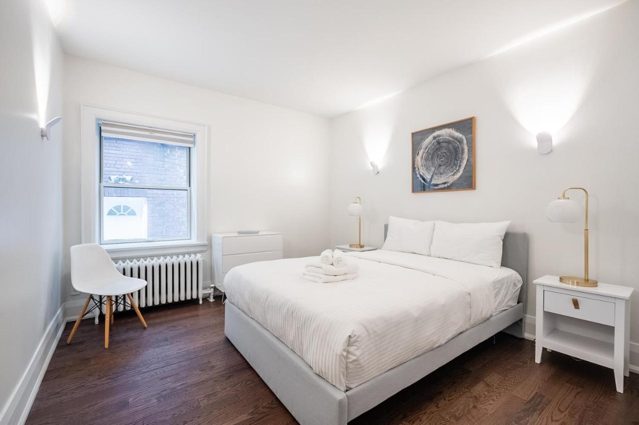 Beautiful And Spacious Luxury Home Toronto Exteriör bild